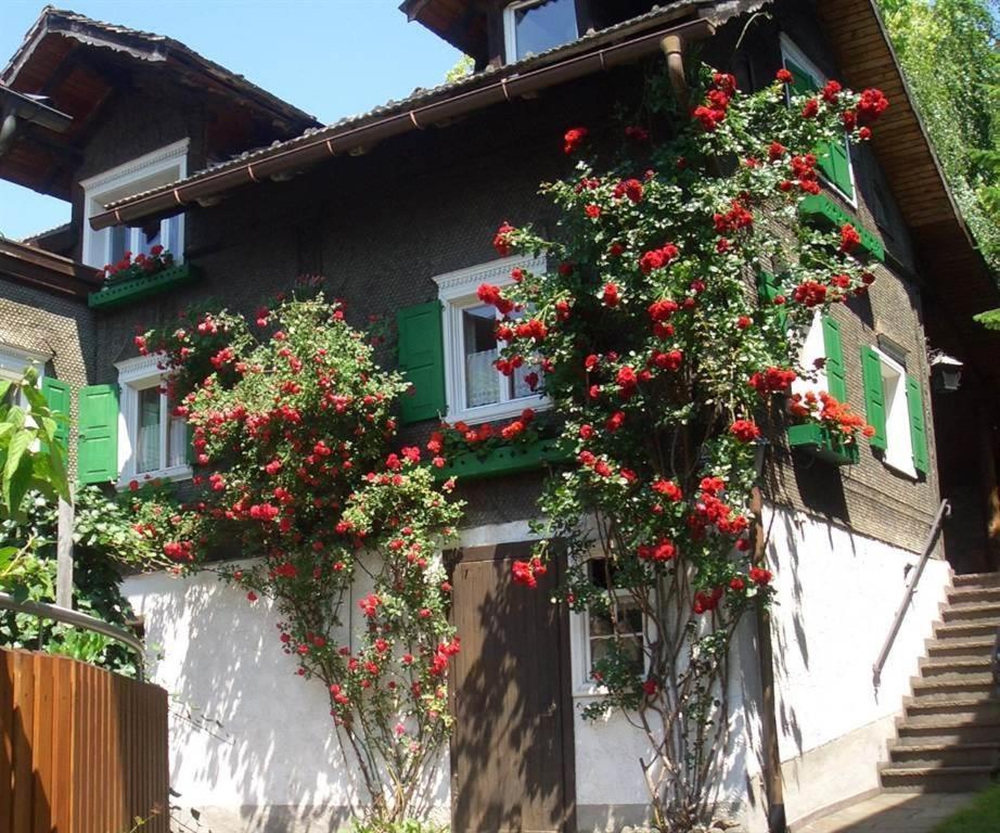 Haus Kasimir Bed & Breakfast Schruns Exterior photo
