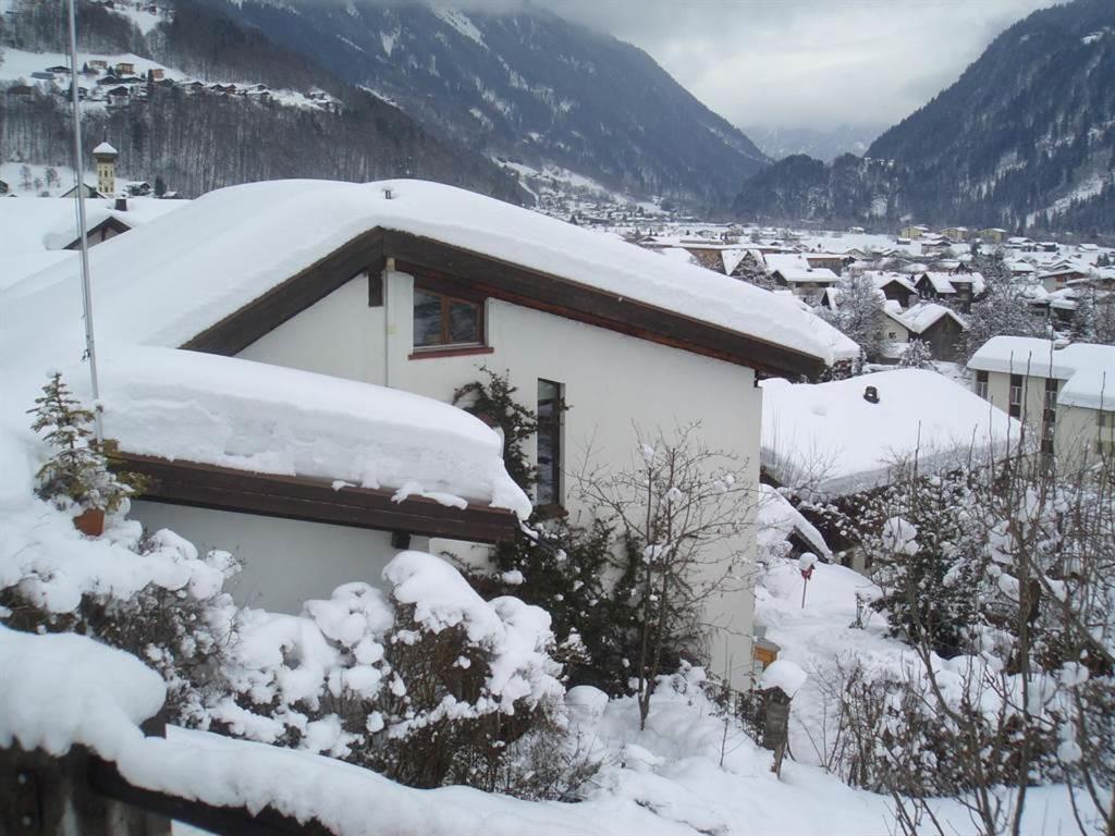 Haus Kasimir Bed & Breakfast Schruns Exterior photo