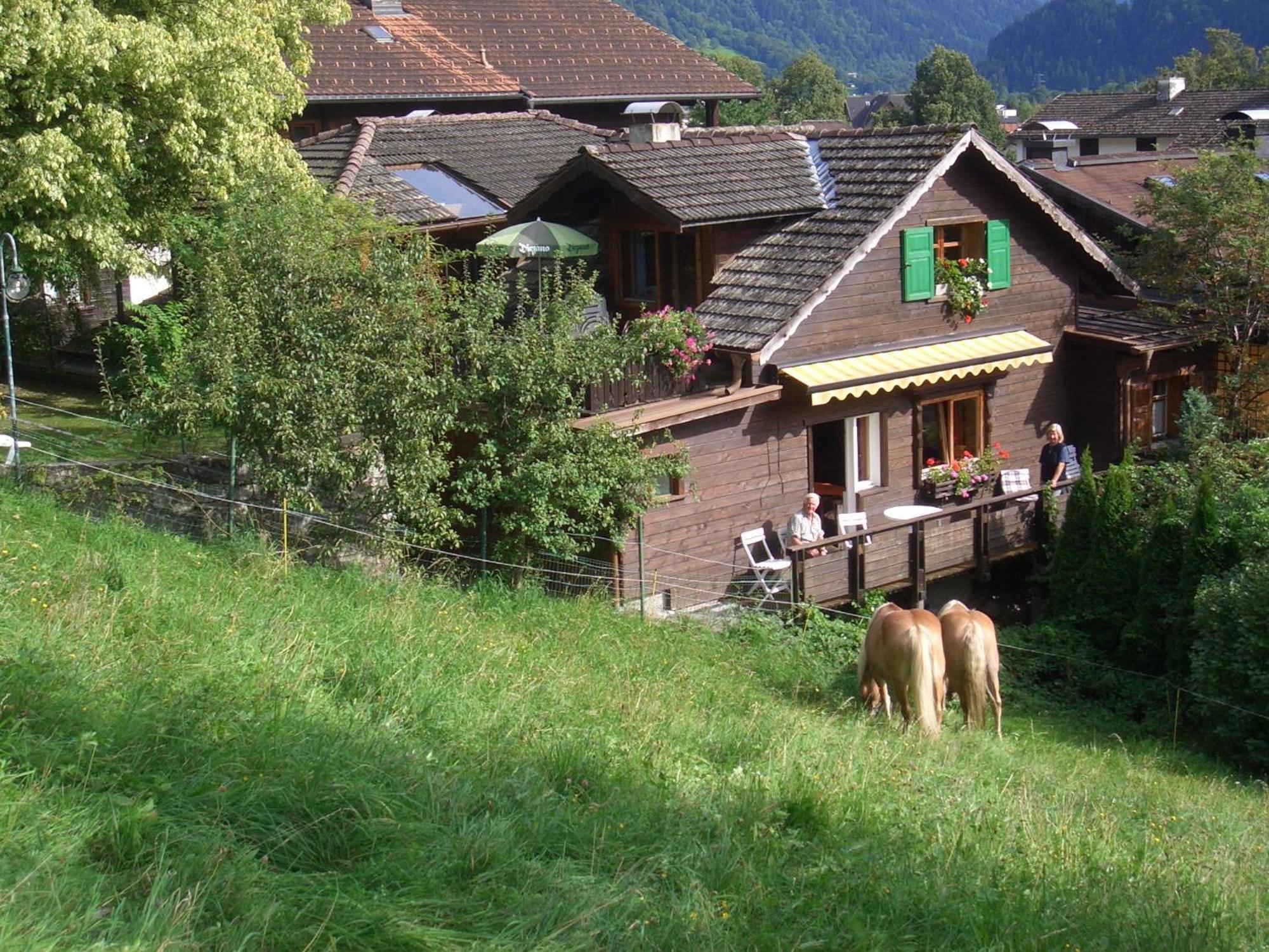 Haus Kasimir Bed & Breakfast Schruns Exterior photo